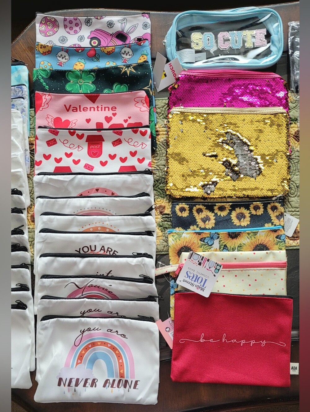 Lot of 150 Assorted Cosmetic bags/Pencil Pouches - Picture 4 of 11